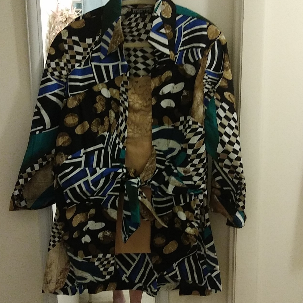 Front tie blouse with lace camasol